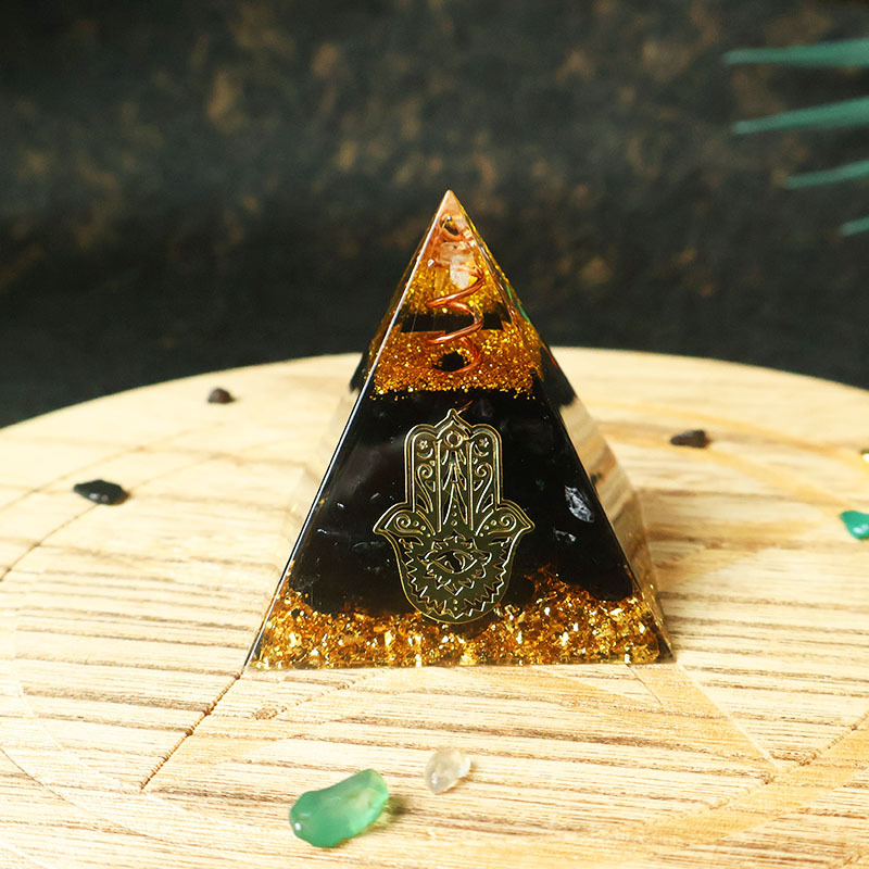 Hamsa Hand Resin Crystal Pyram - Resin recension och pris