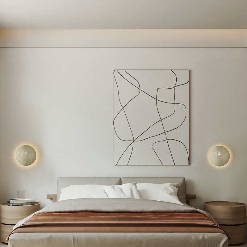 Minimalist Bauhaus Small Iron  - Glass Bed recension och pris